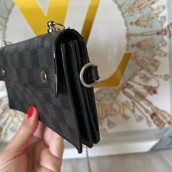 Louis Vuitton Black Damier Graphite Long Wallet on Chain - Picture 7 of 14